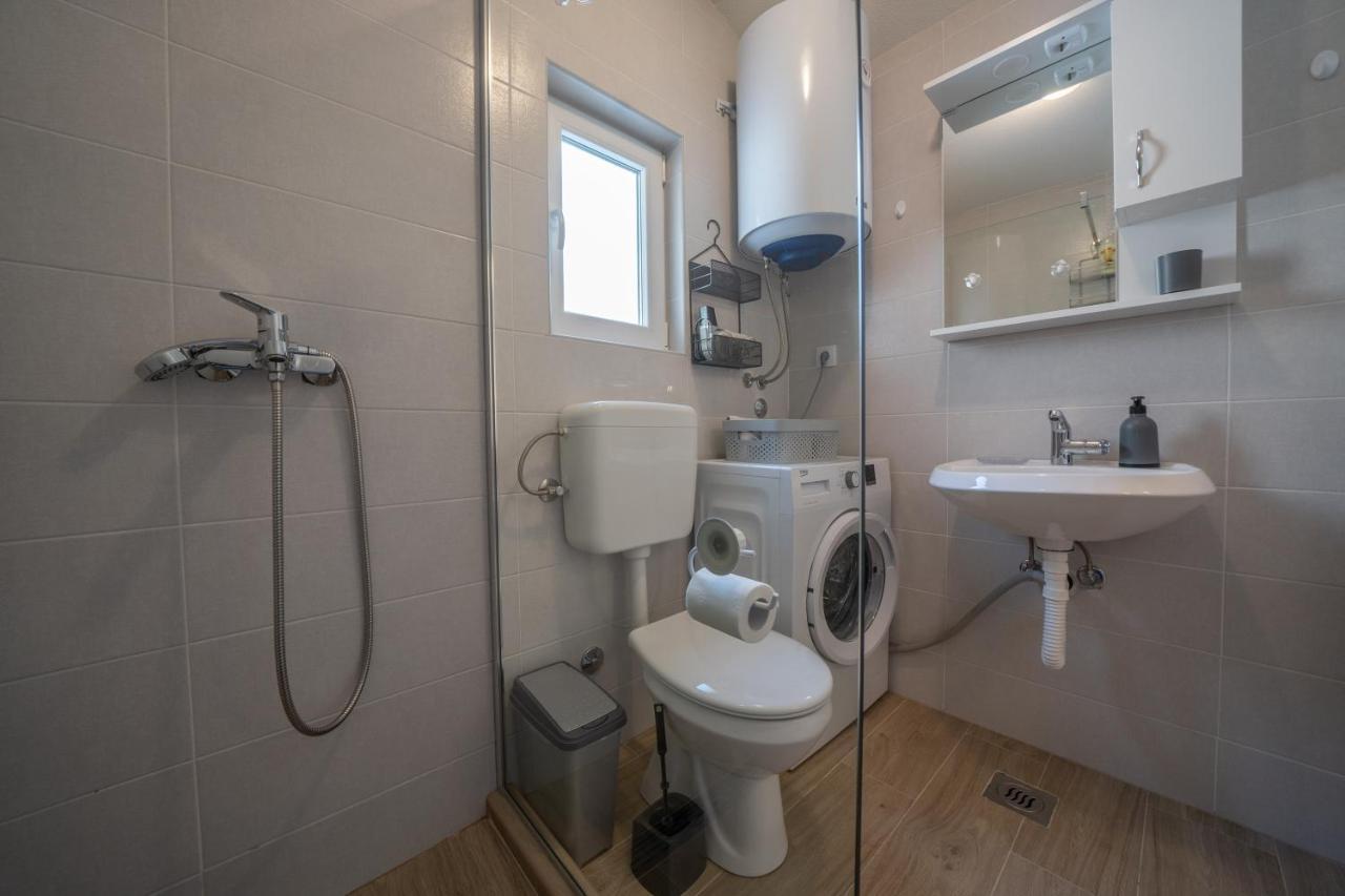 La Mar Mar Apartment Котор Екстериор снимка