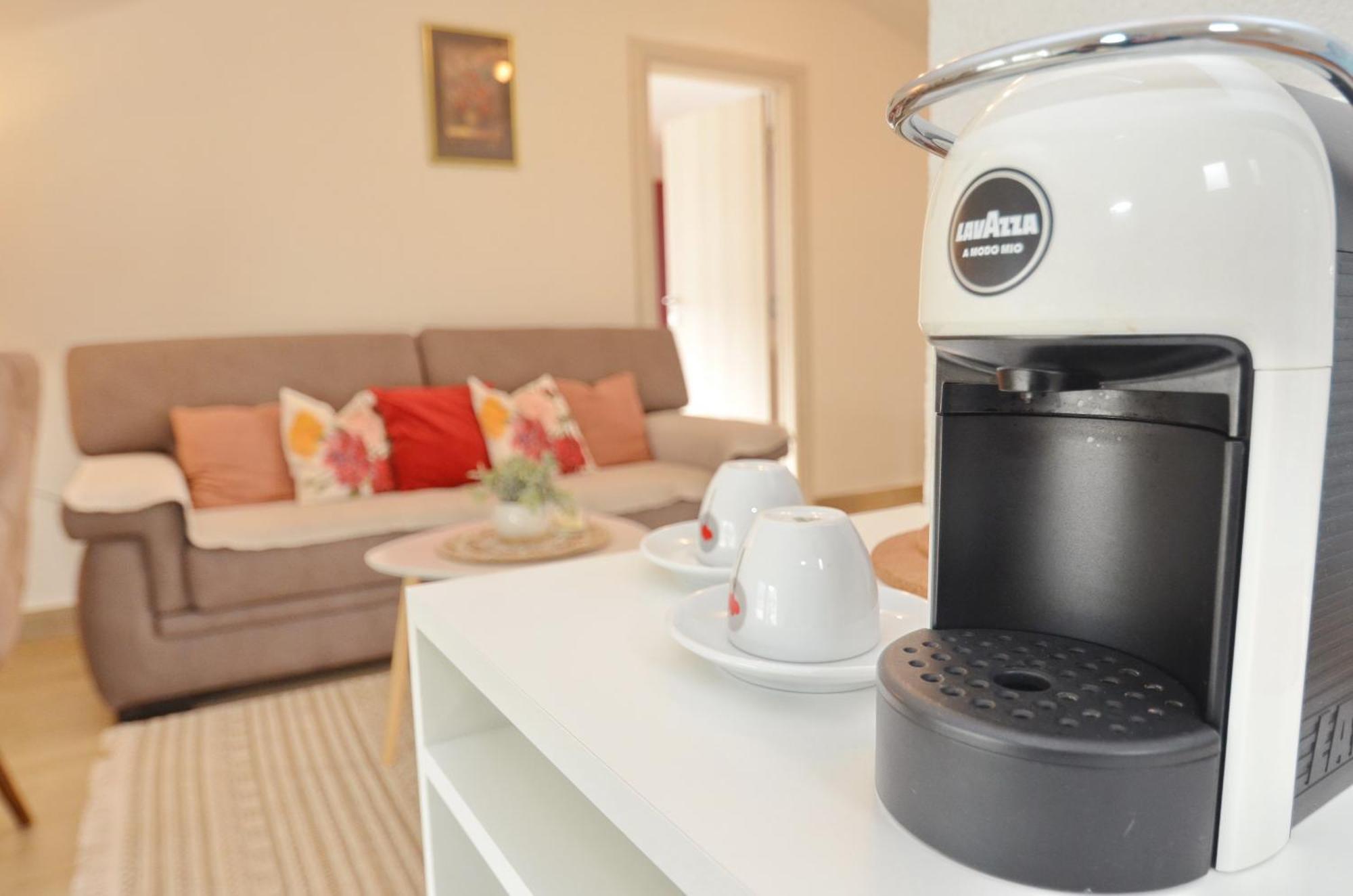 La Mar Mar Apartment Котор Екстериор снимка